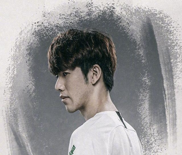 库明加终于 库明加终于